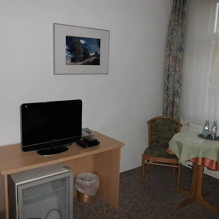 Flamingrose Guest house 3*